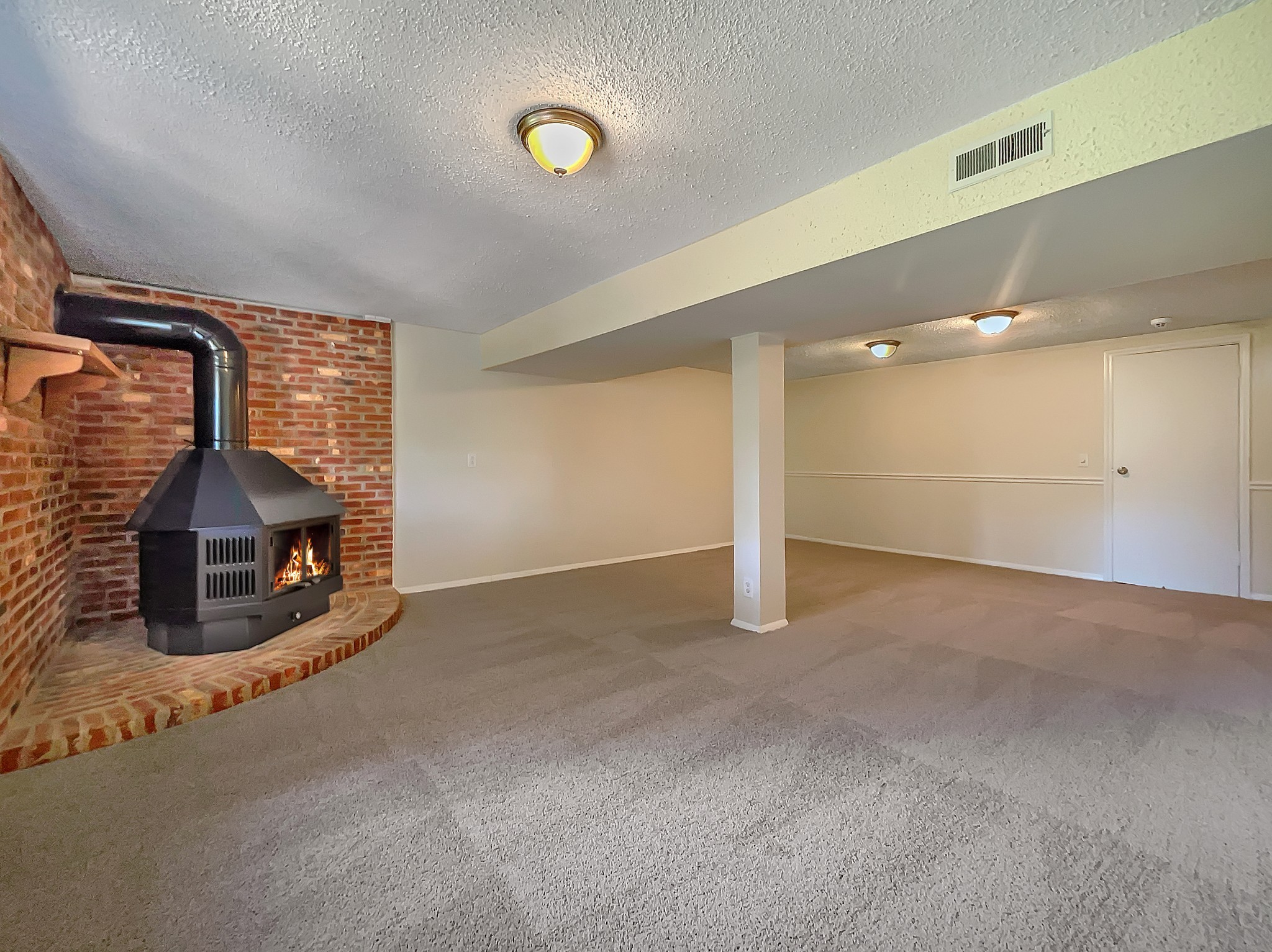 692 Atlanta Dr