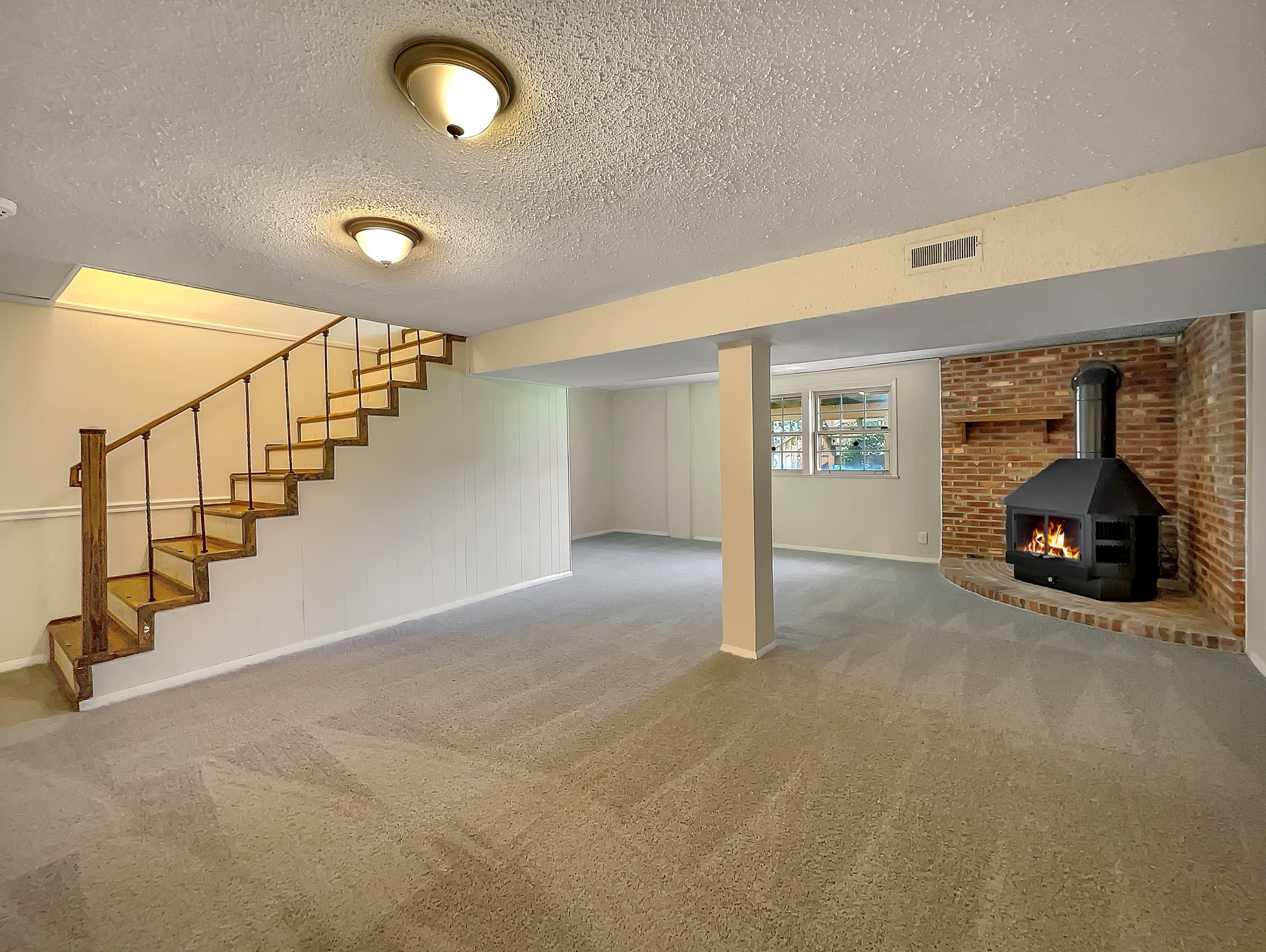 692 Atlanta Dr