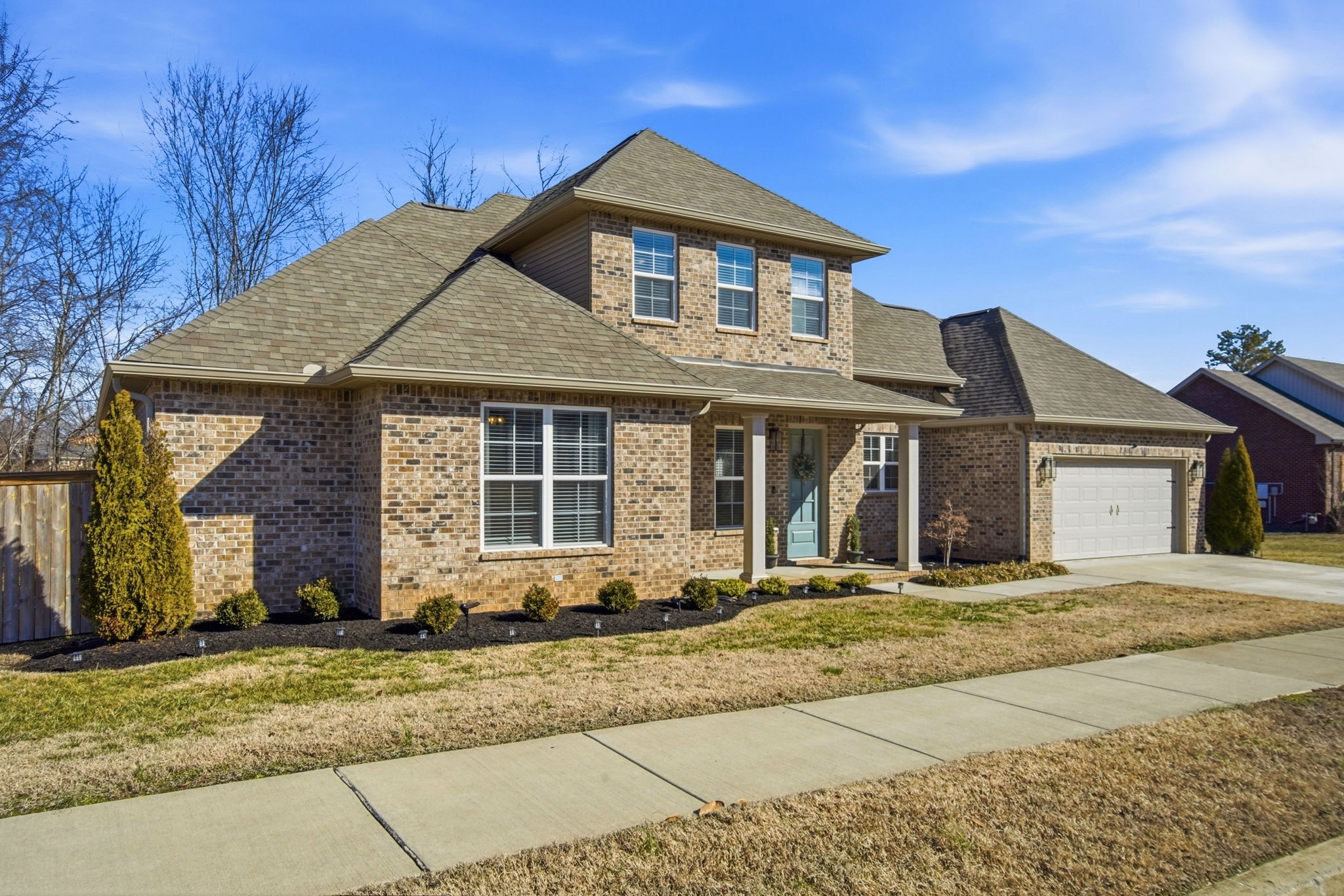 208 Faraway Hills Dr