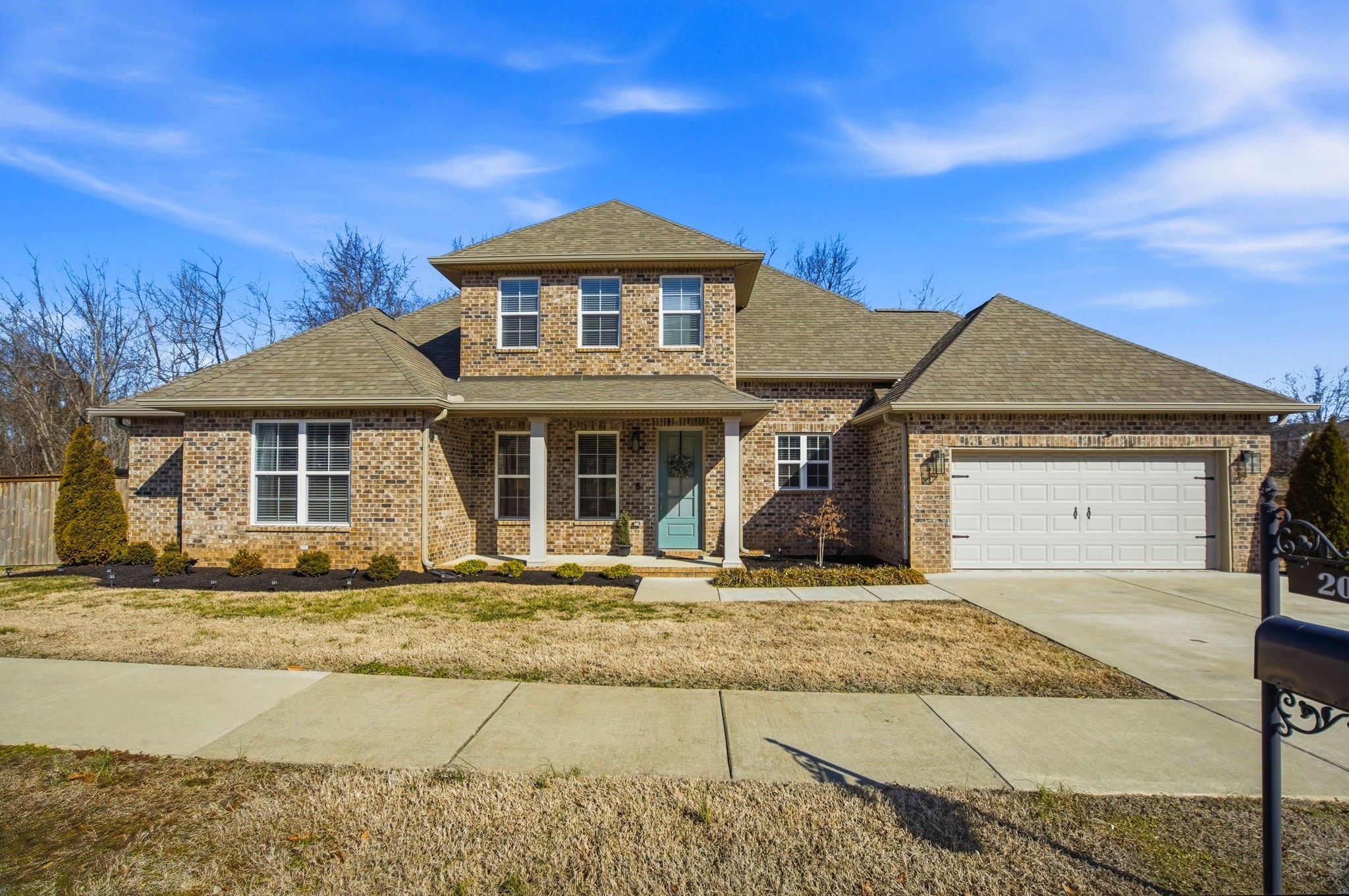 208 Faraway Hills Dr