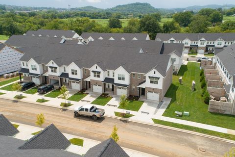 1412 Vanner Ct Lot 402K Gallatin TN 37066
