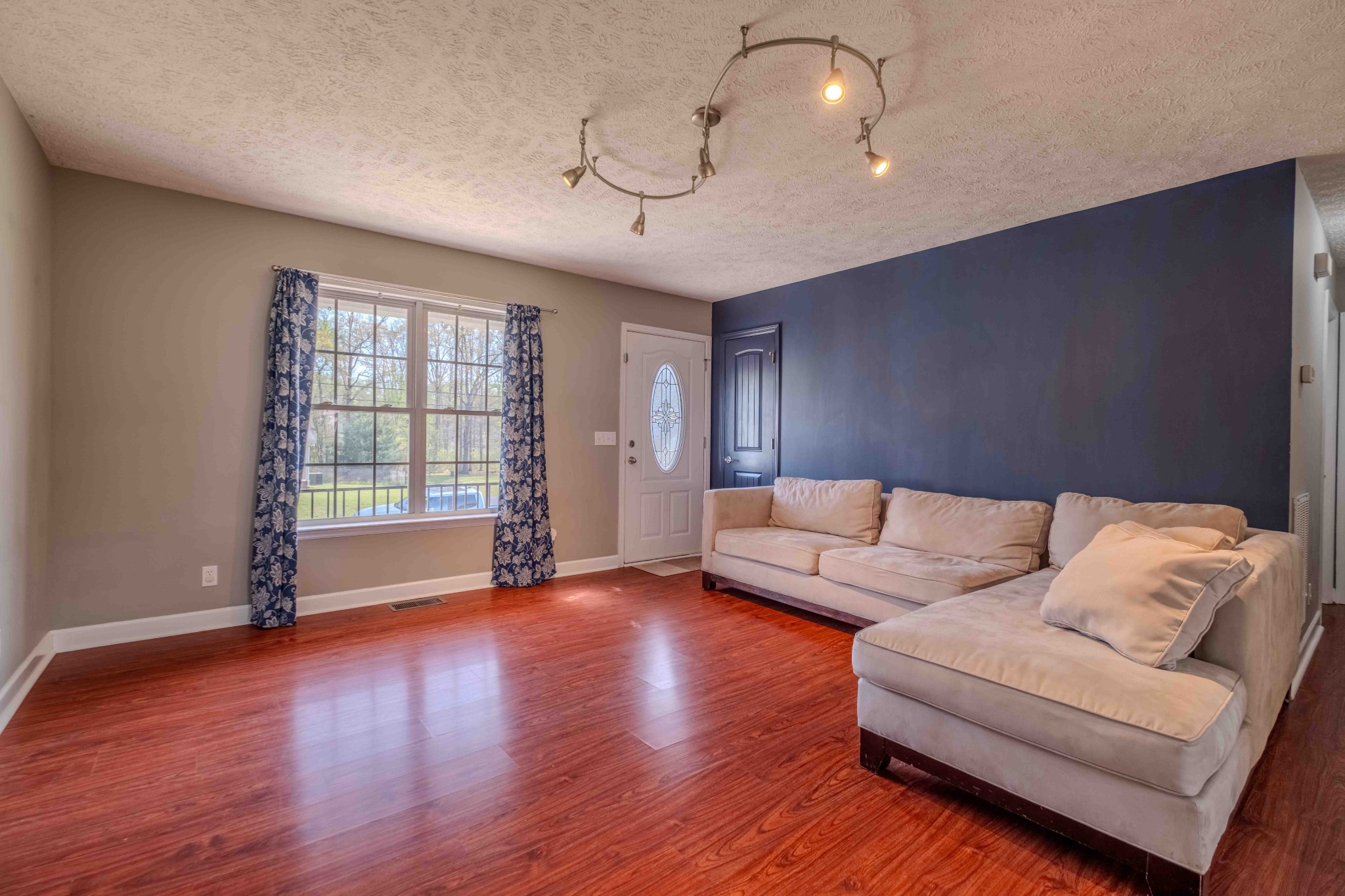 231 Indian Springs Cir