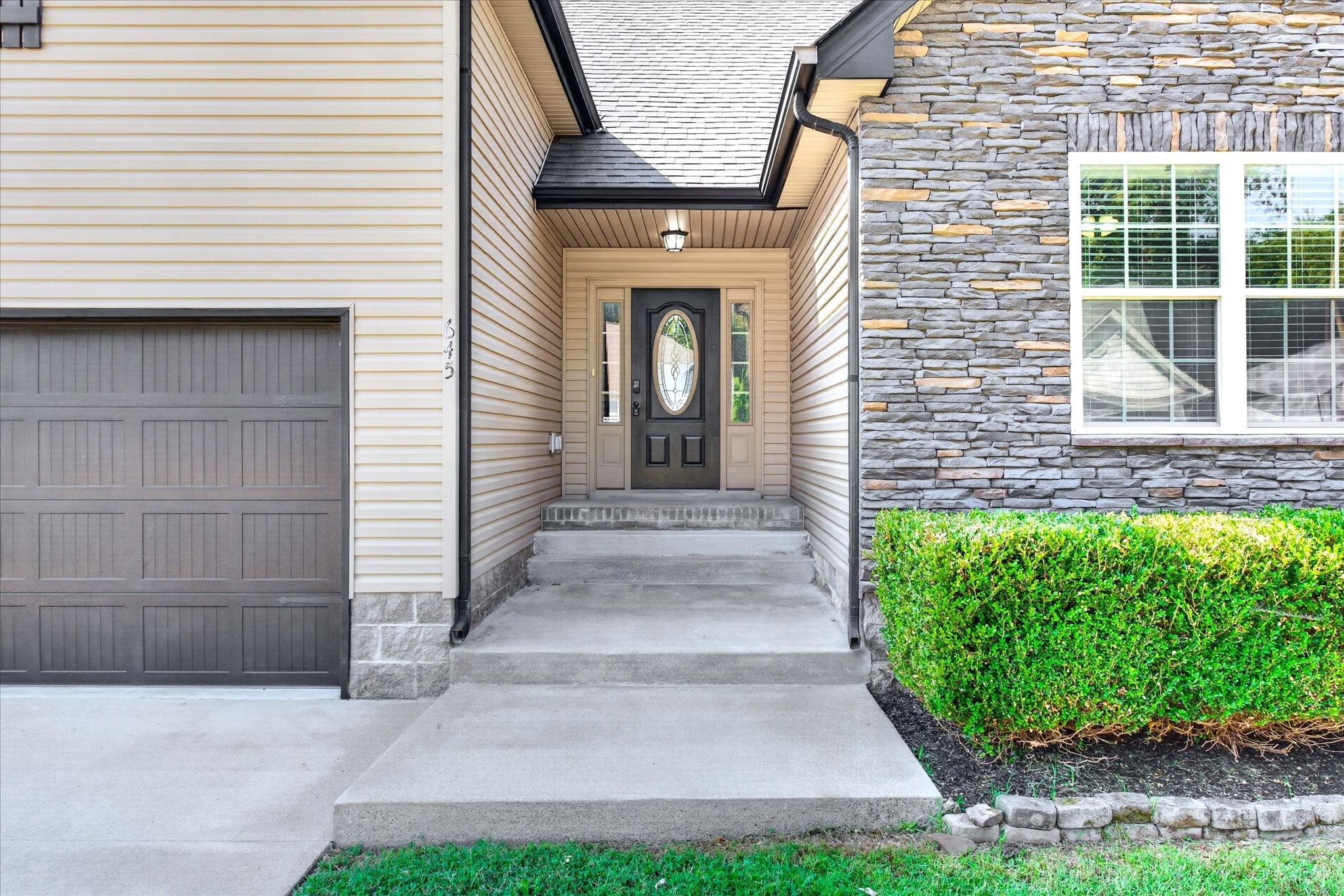 645 Fox Hound Drive