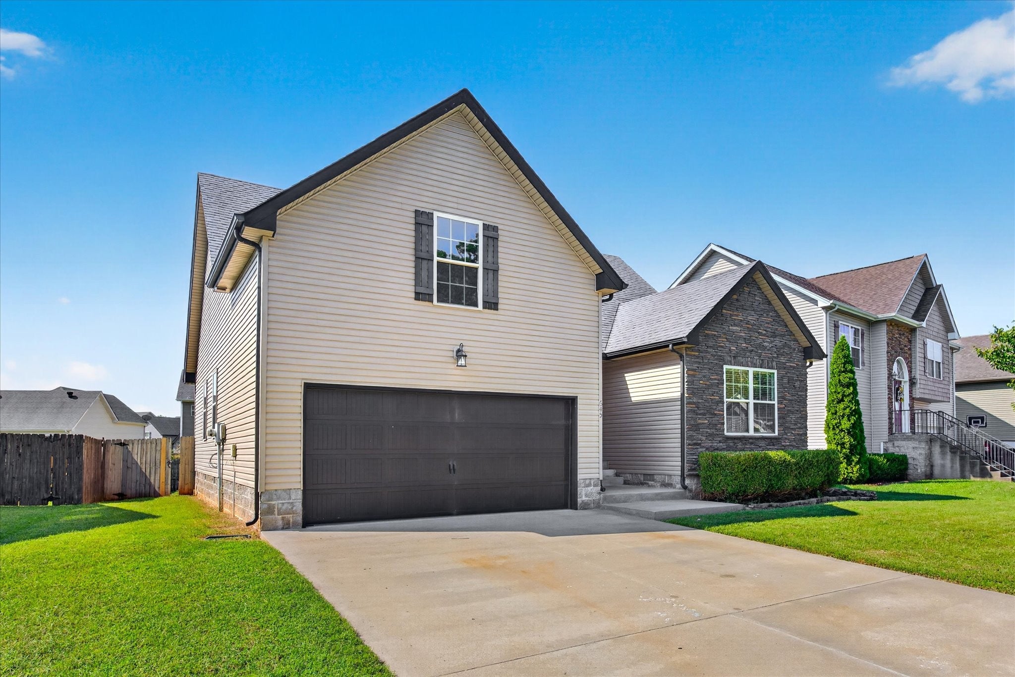 645 Fox Hound Drive