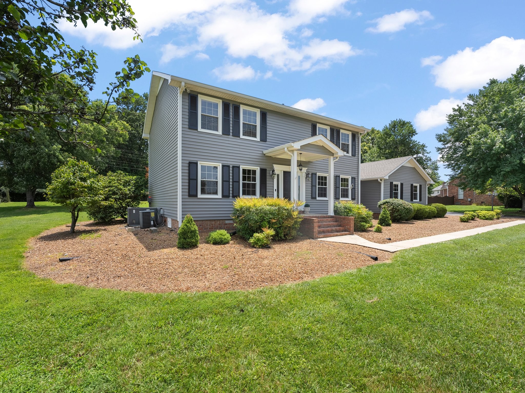 703 Twelve Oaks Rd