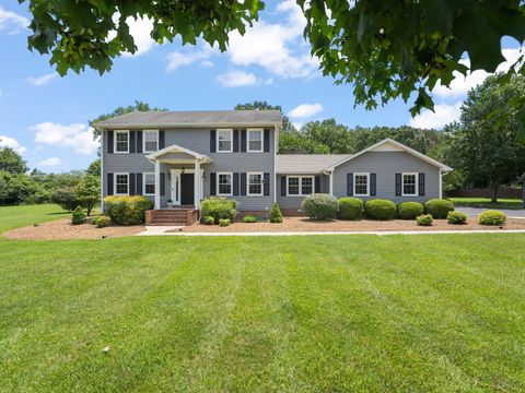 703 Twelve Oaks Rd Tullahoma TN 37388