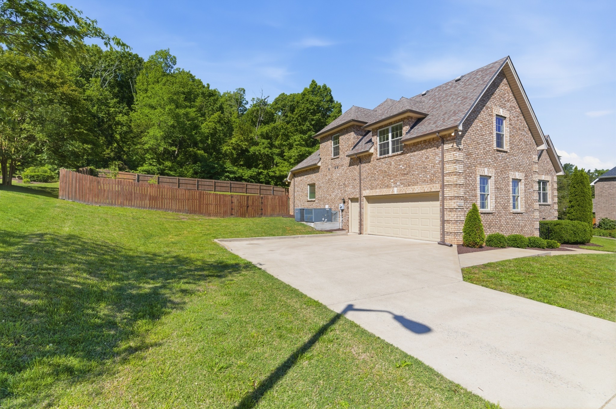 3804 Berryhill Dr
