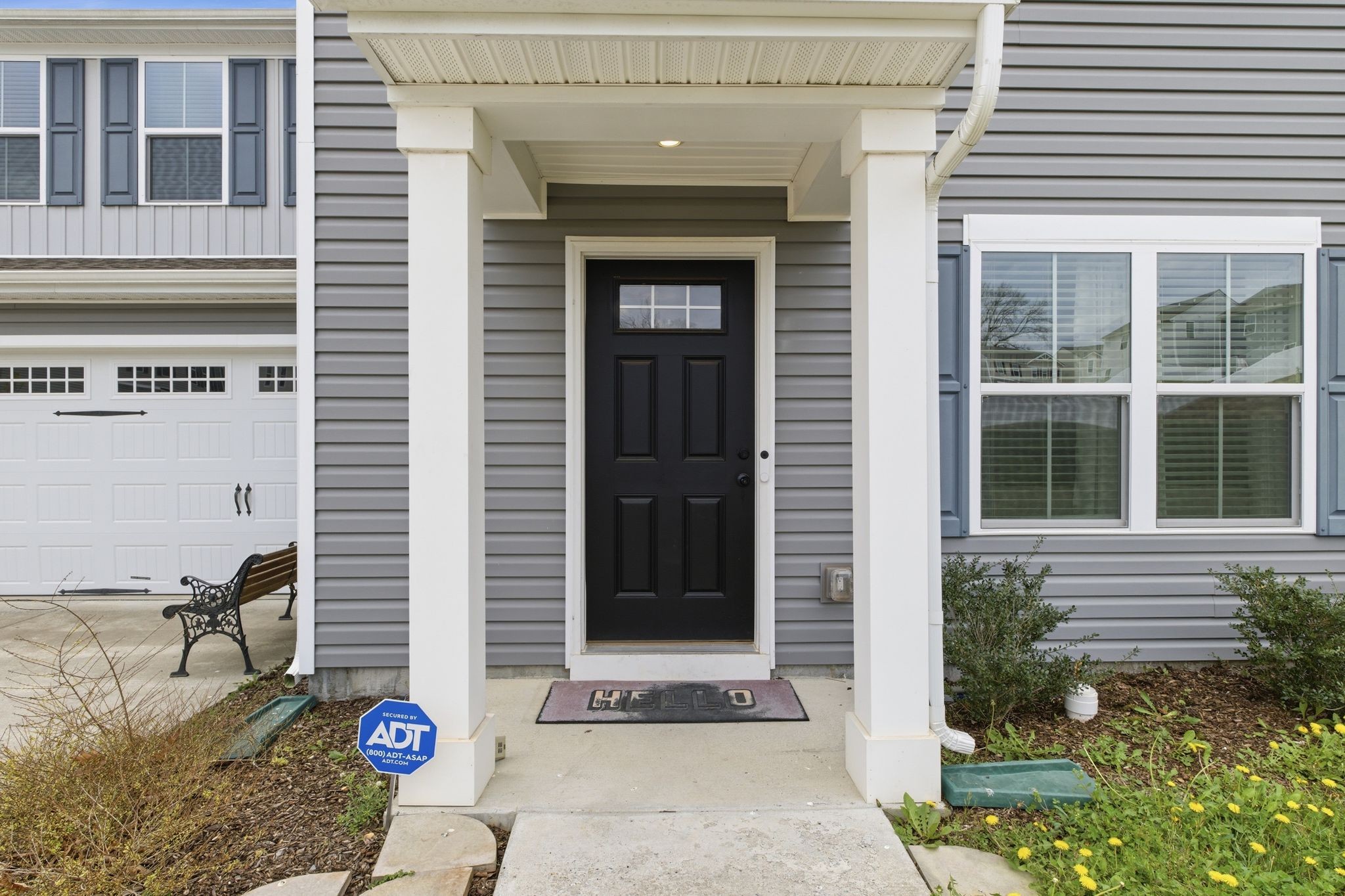 3042 Killarney Park
