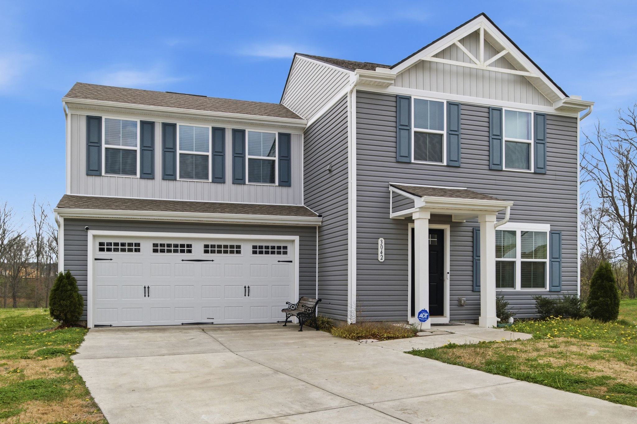 3042 Killarney Park