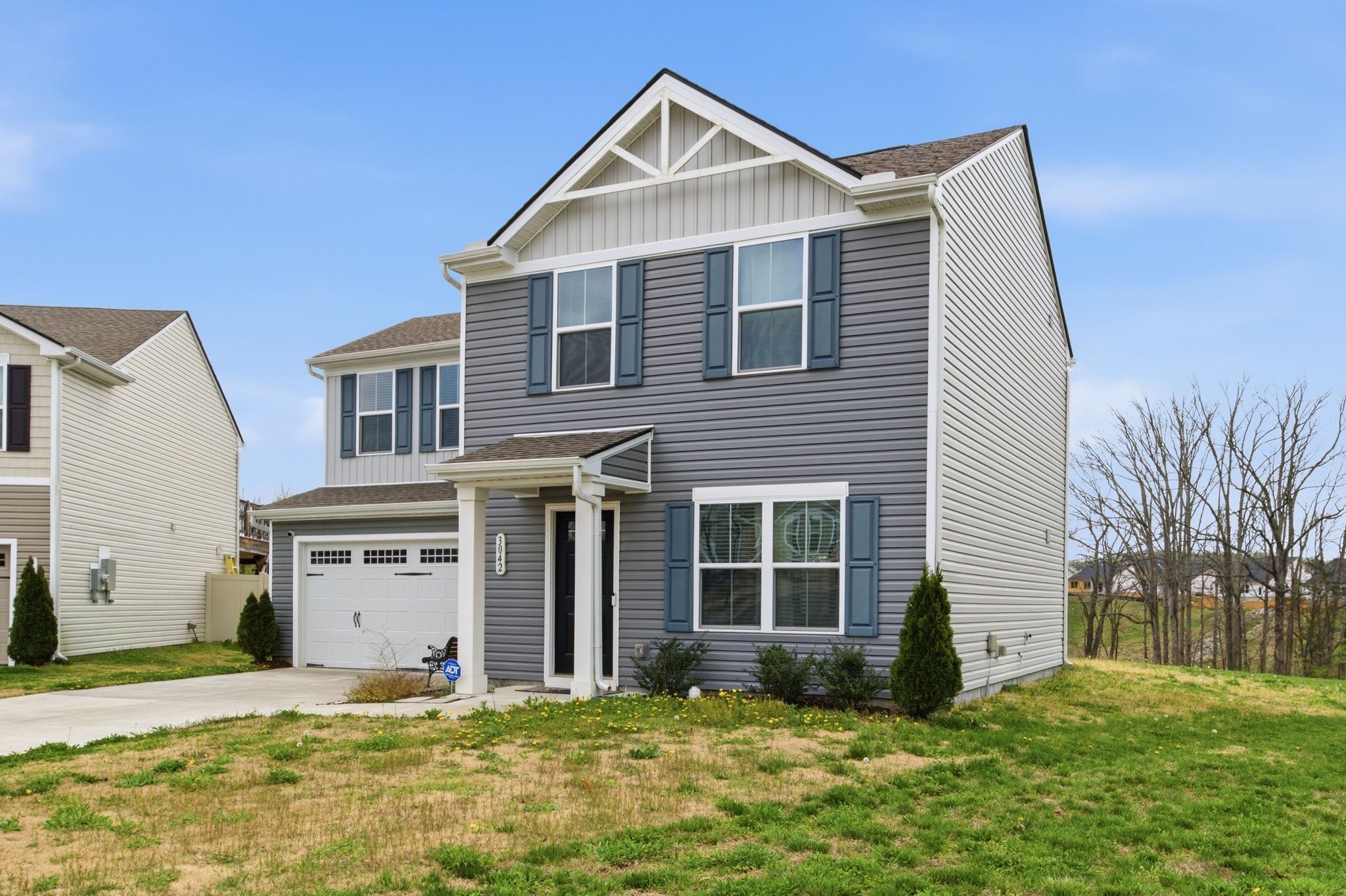 3042 Killarney Park
