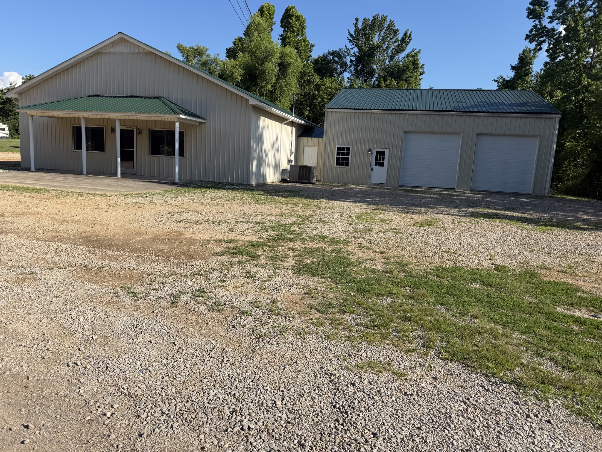 1414 Summertown Hwy