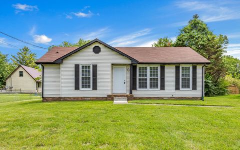553 Lorie Ln, Clarksville, TN 37042 - MLS#: 2793819