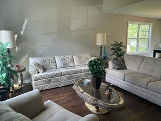 357 Oak Glen Dr