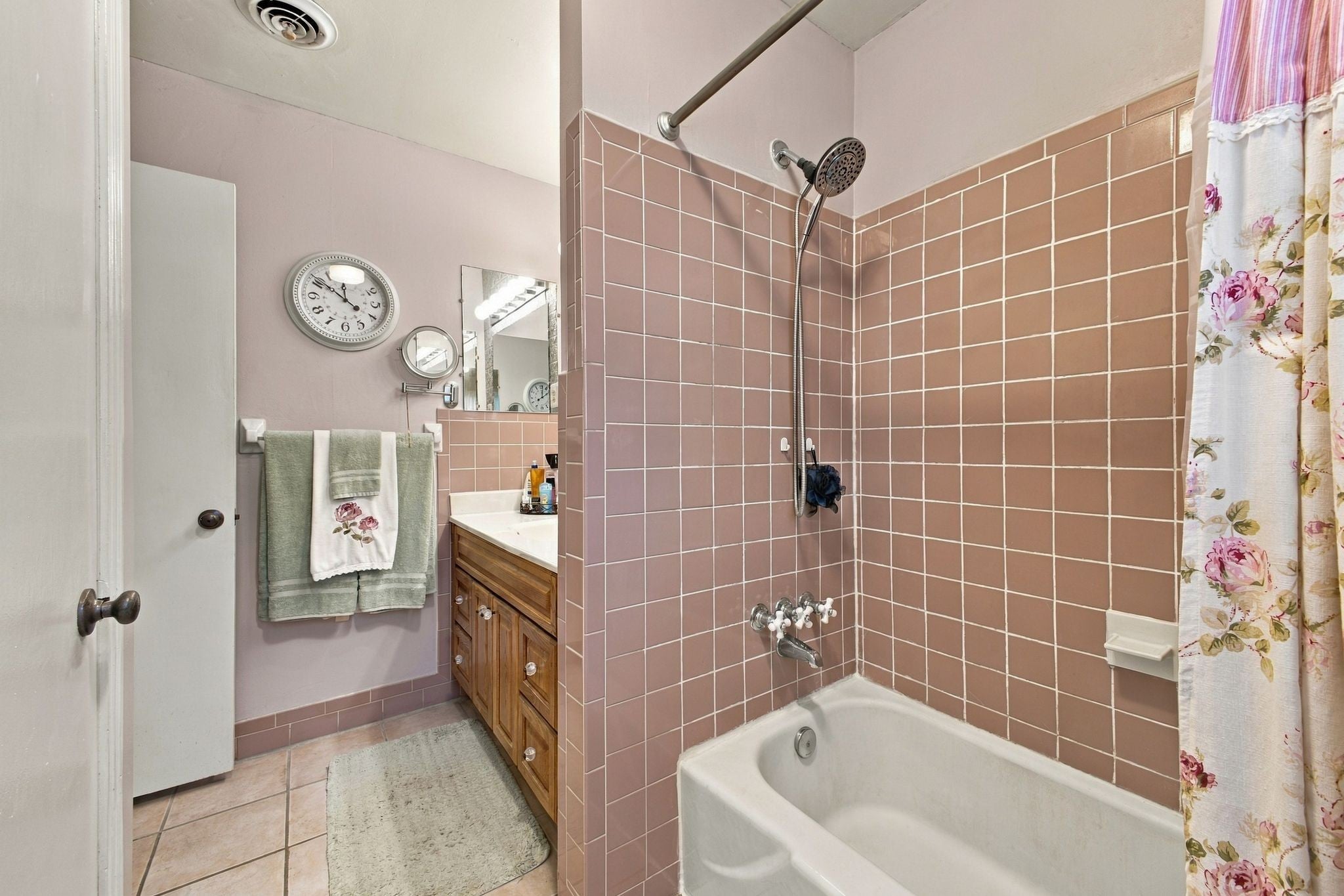 3688 Richbriar Cir