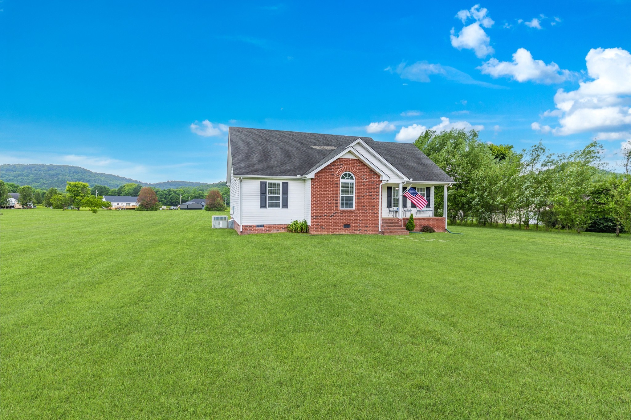 4255 Highway 10