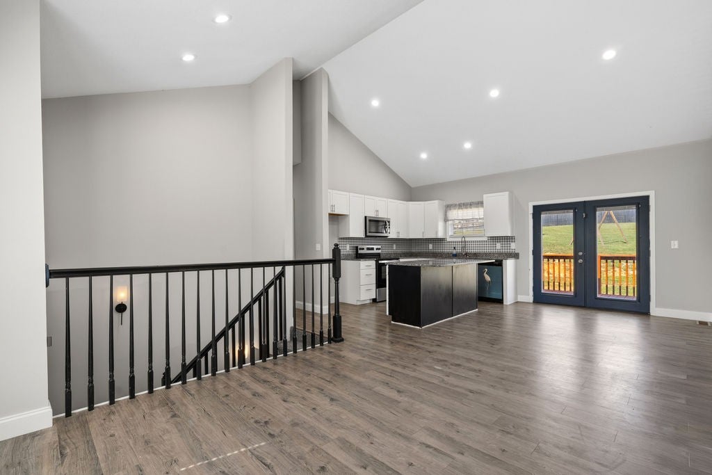 416 McGuire Rd