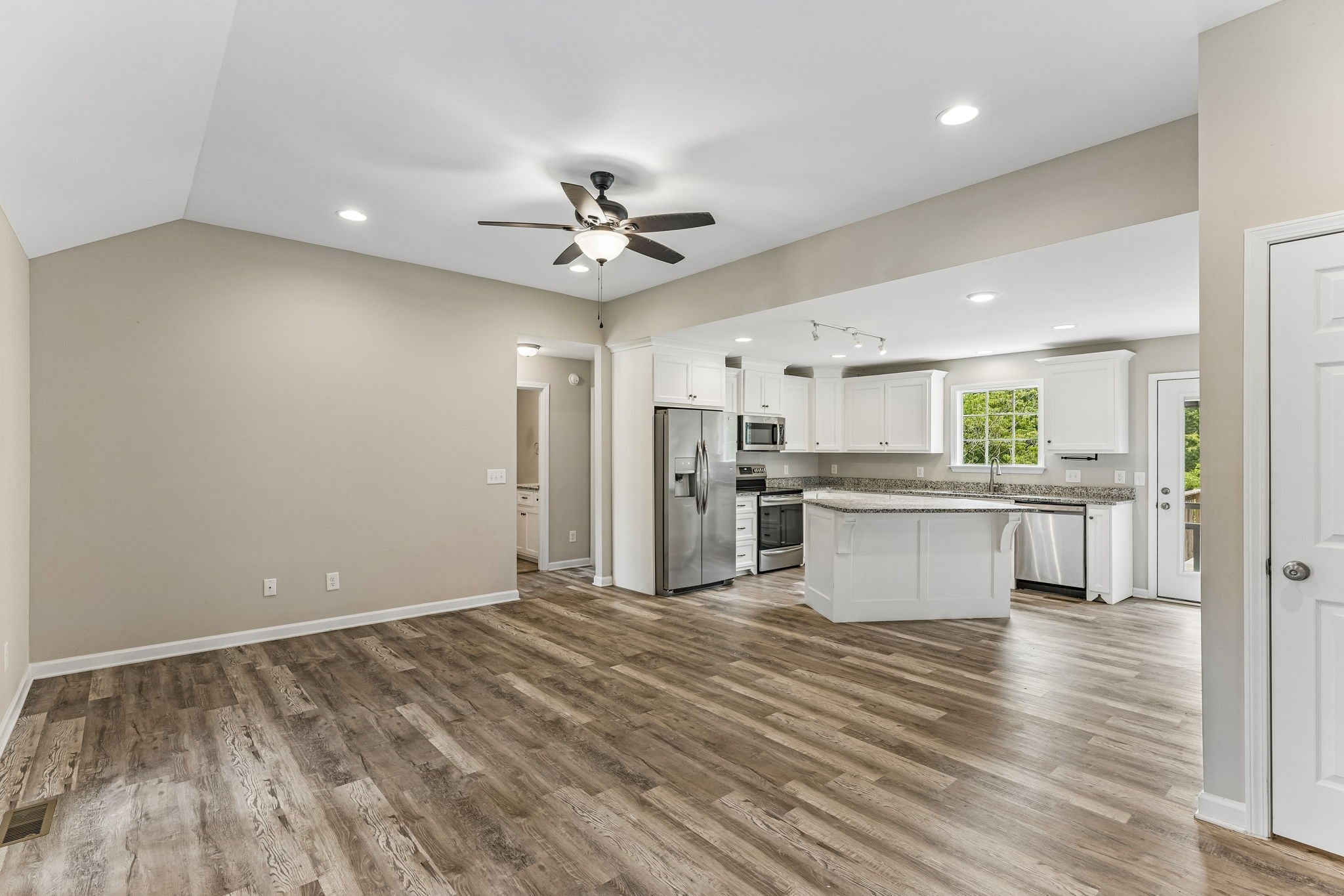 1299 Wesley Ct