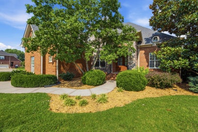 2926 Frank Robinson Dr Murfreesboro TN 37130