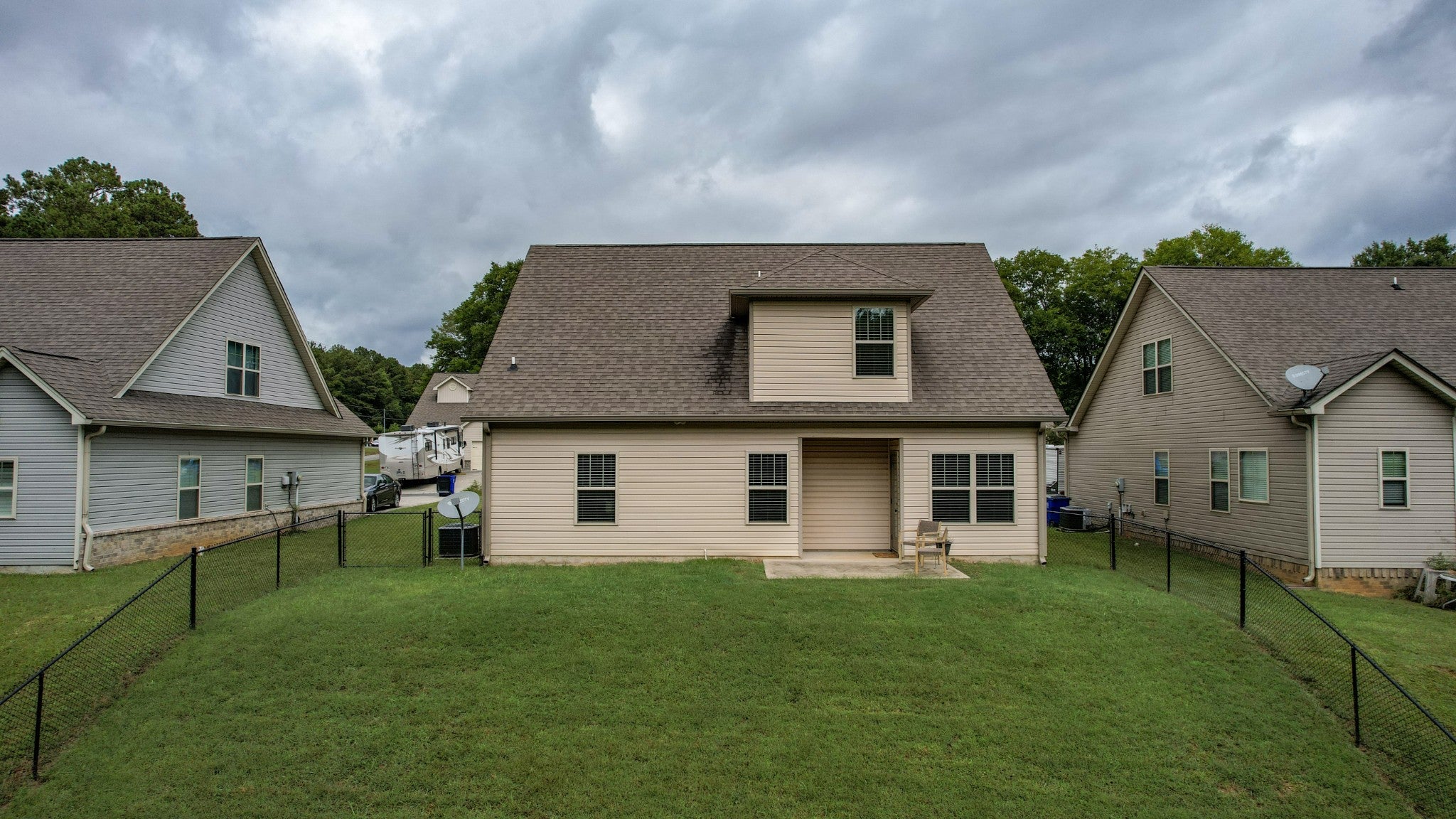 112 Brookebridge Ct NW