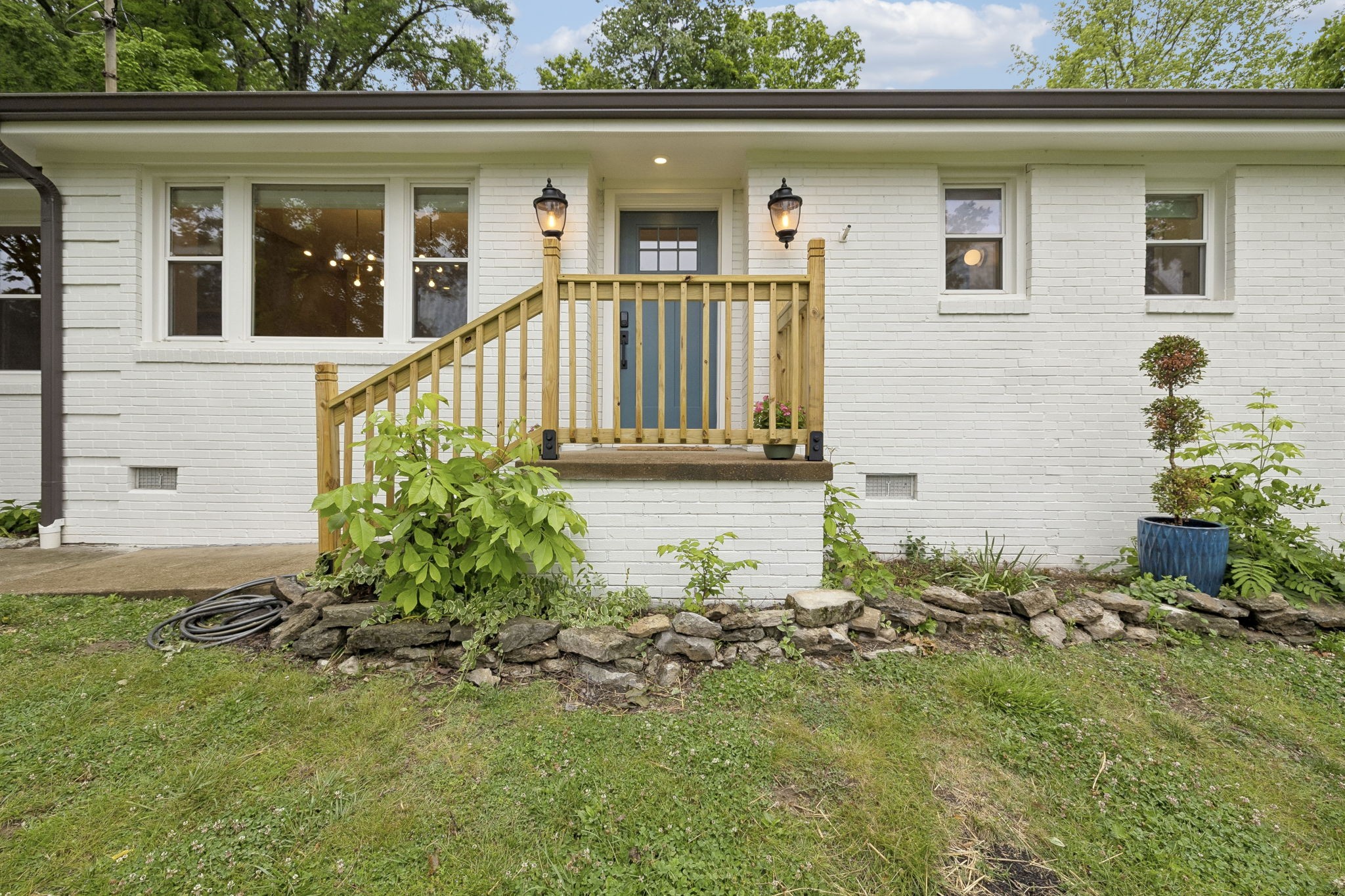 1276 Old Hillsboro Rd