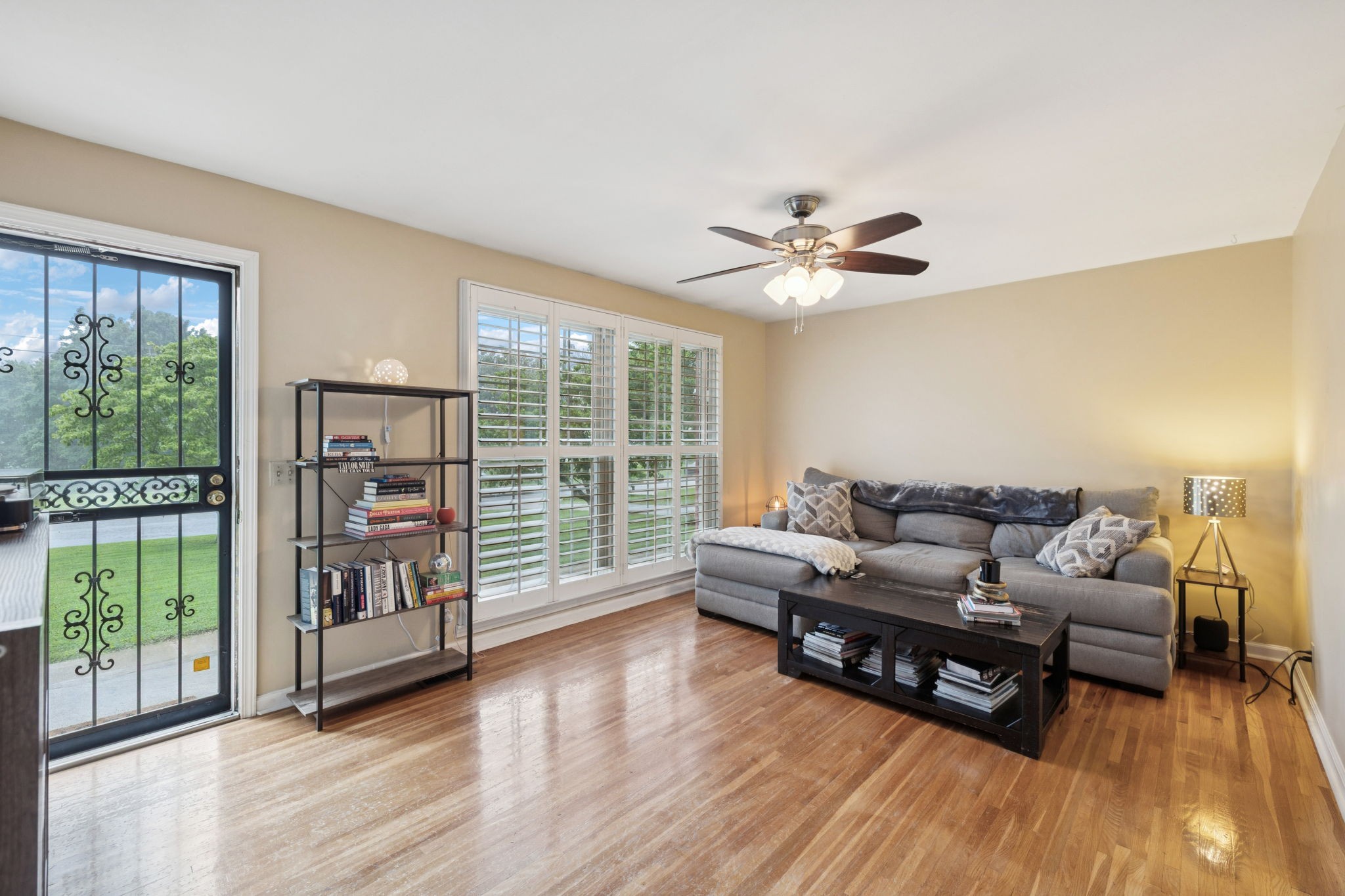 173 Chippendale Dr