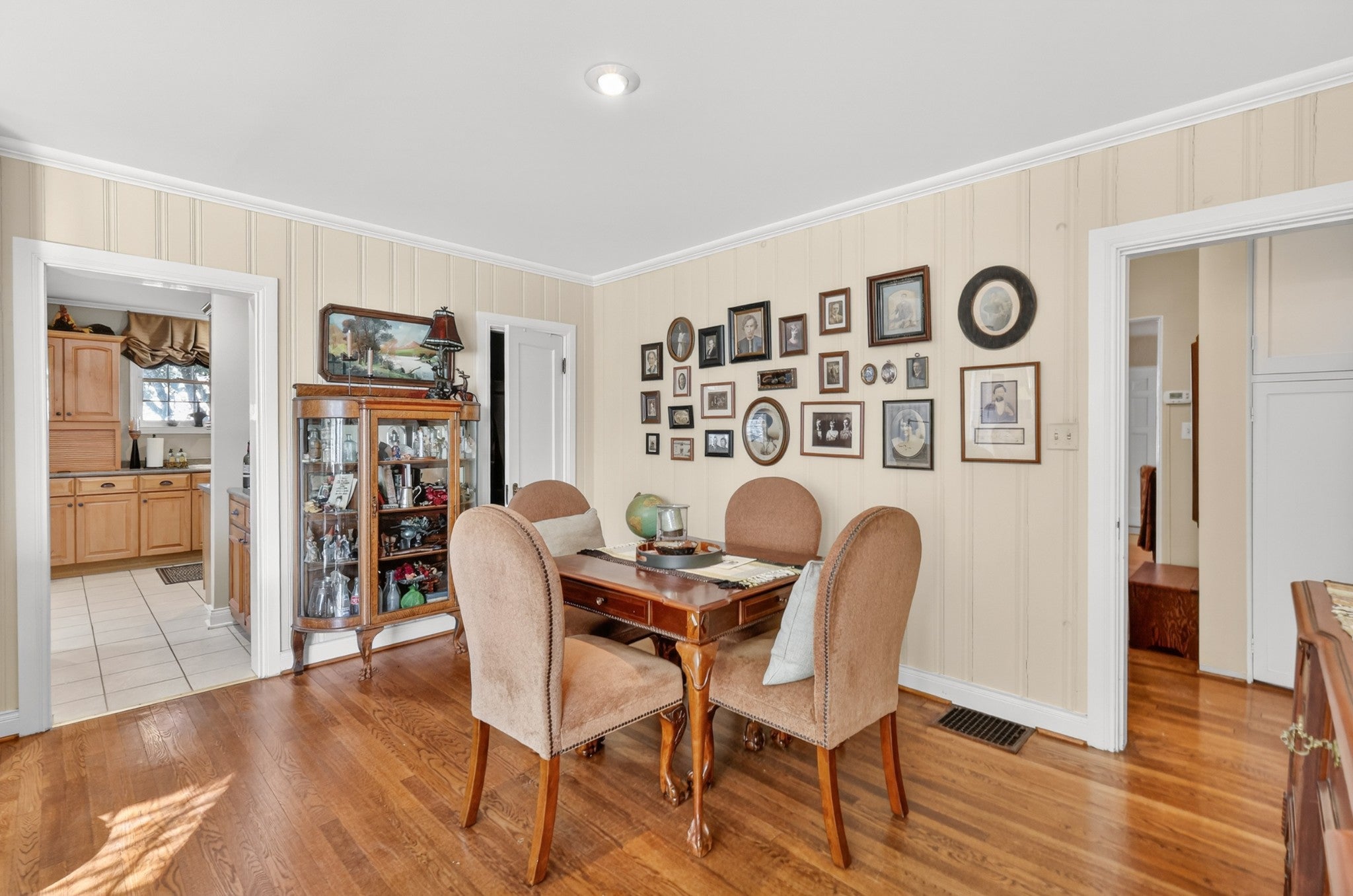 124 Greenlawn Dr