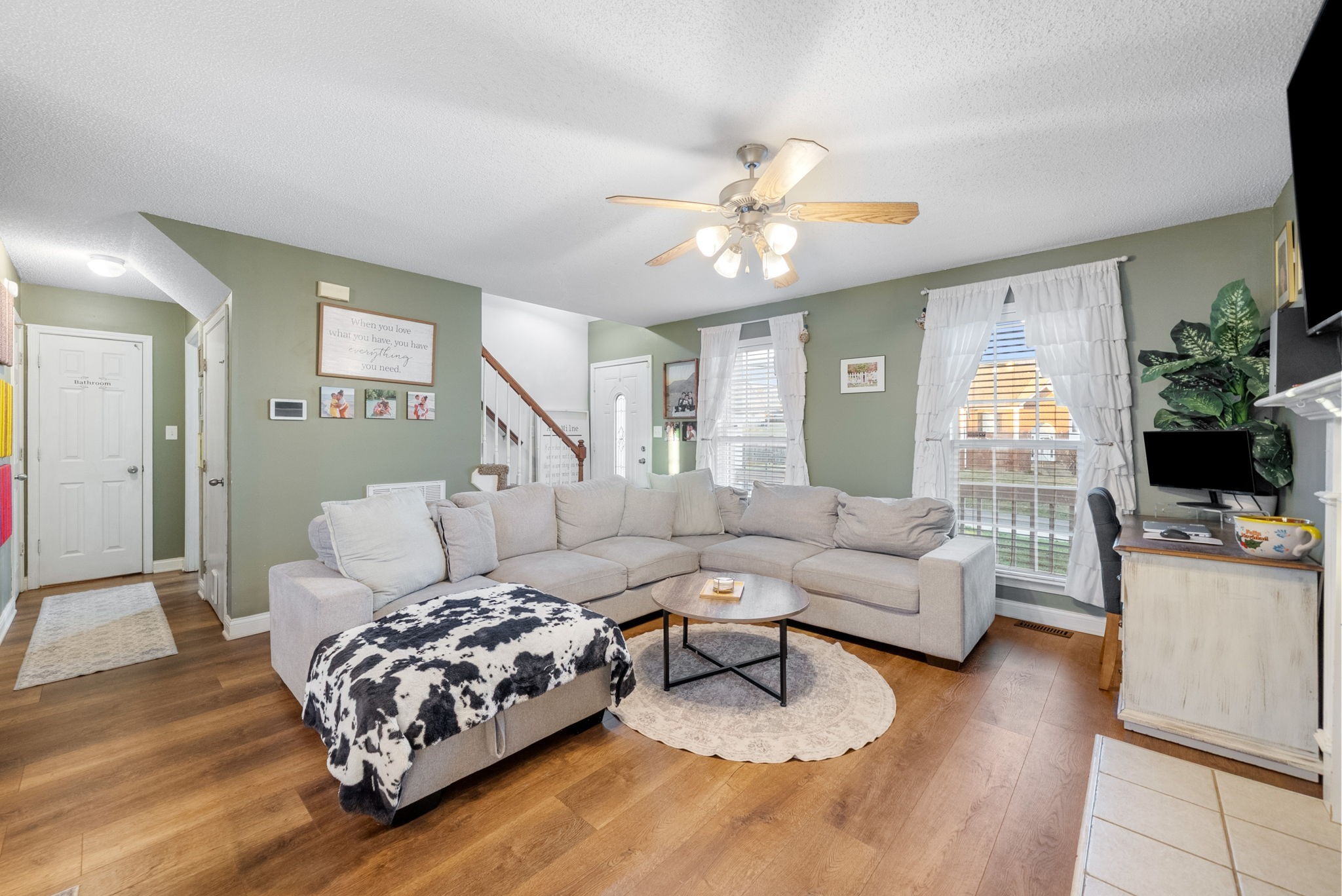 1700 Cedar Springs Cir