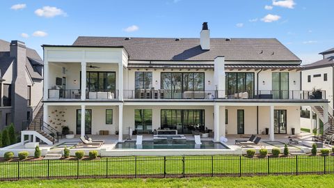 9052 Passiflora Ct College Grove TN 37046