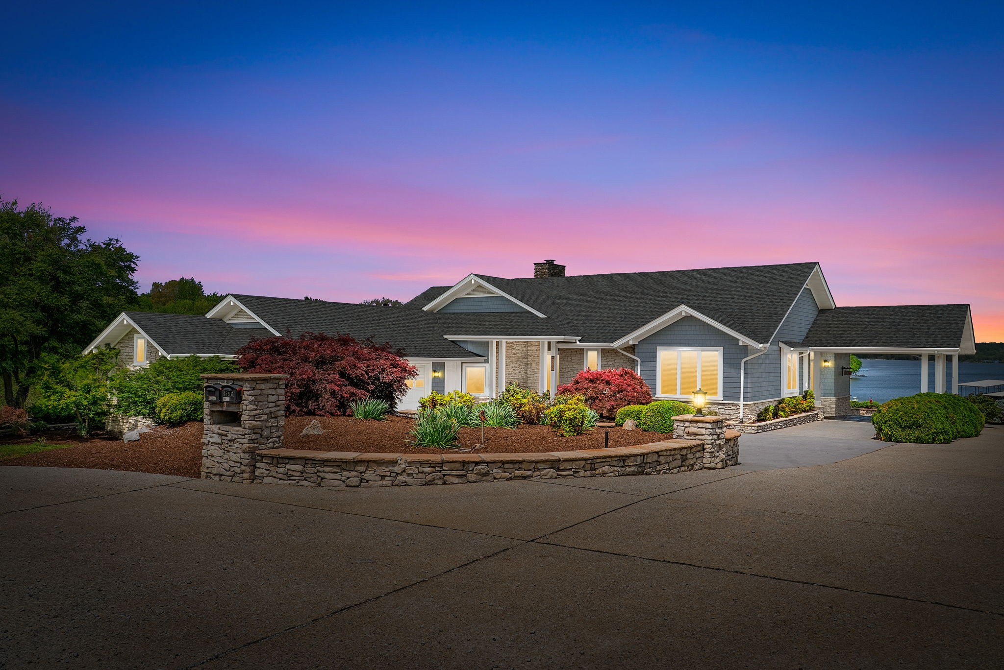 4568 Blue Springs Rd