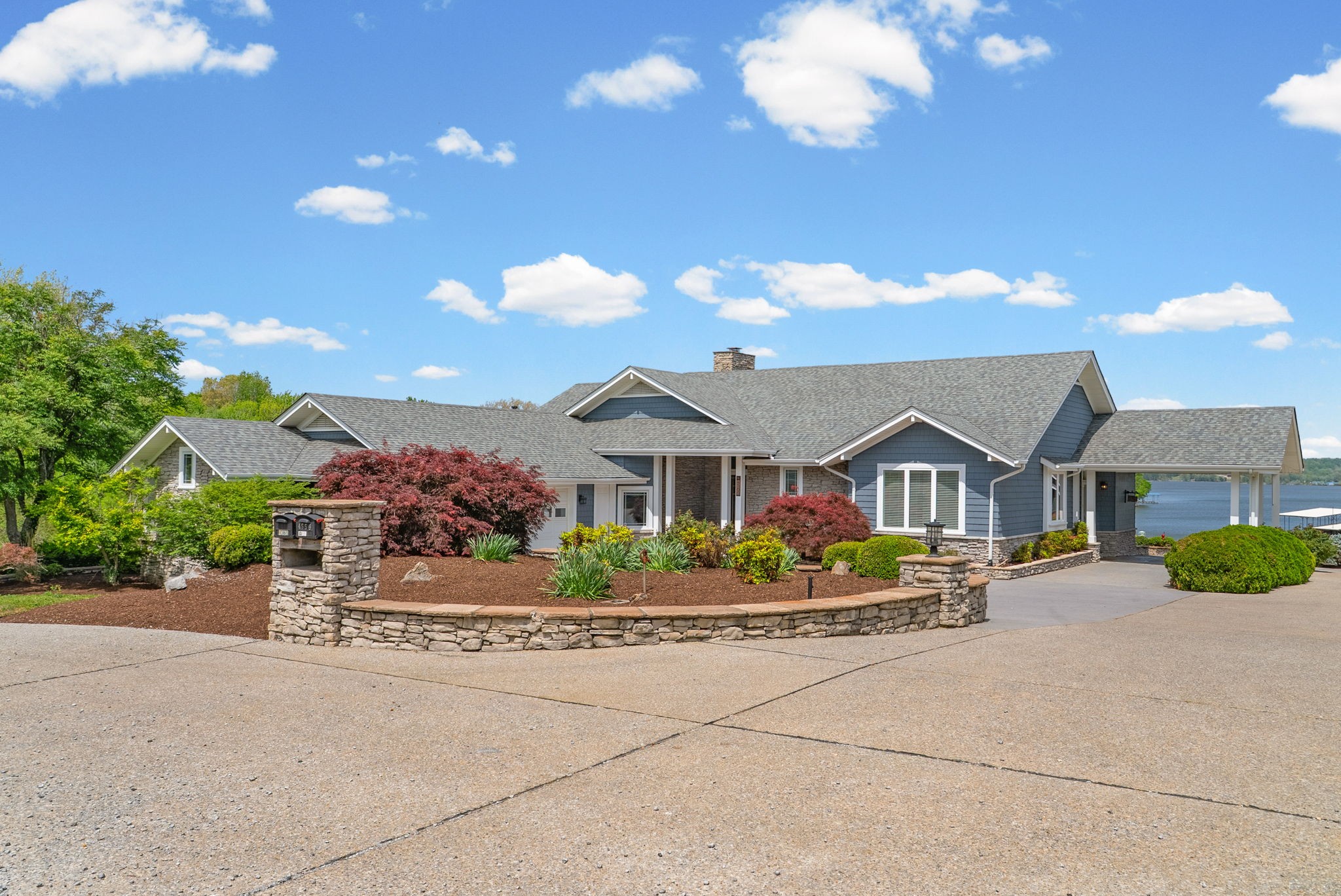 4568 Blue Springs Rd