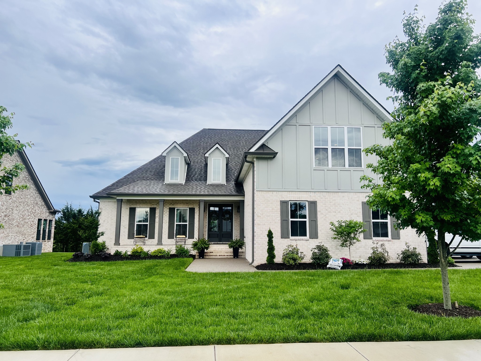 1009 Stone Creek Ln