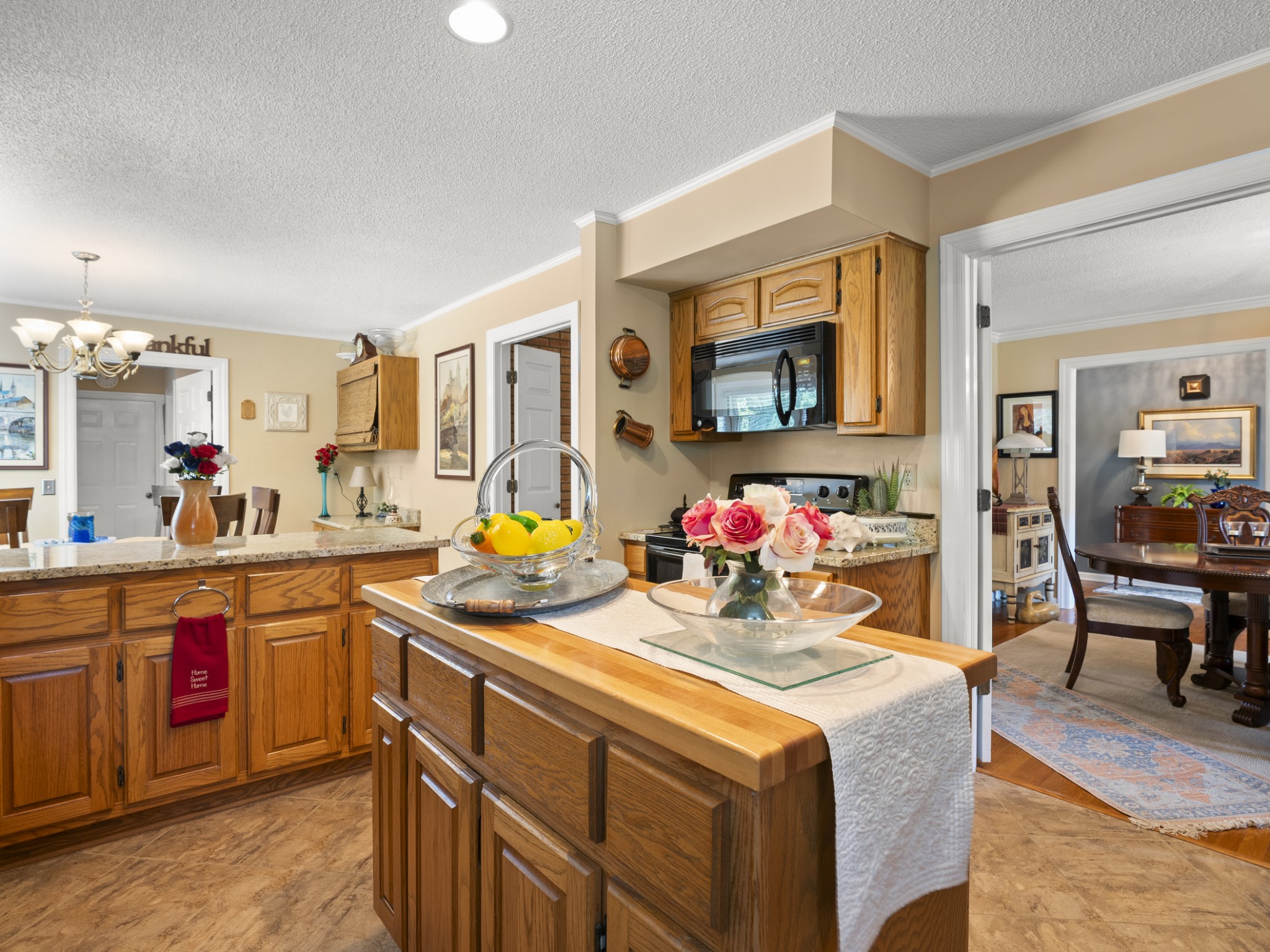 130 Thomaswood Chase