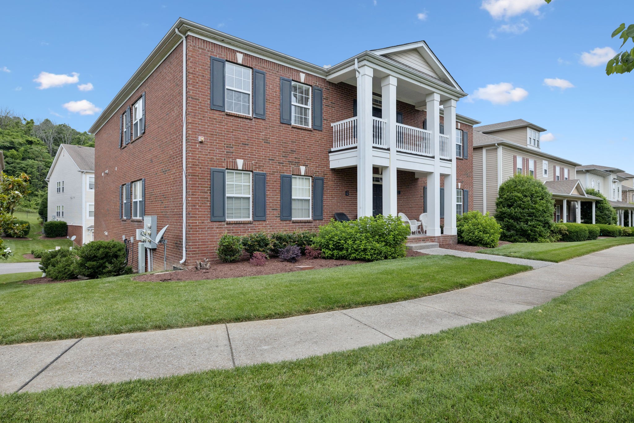 1007 Park Run Dr