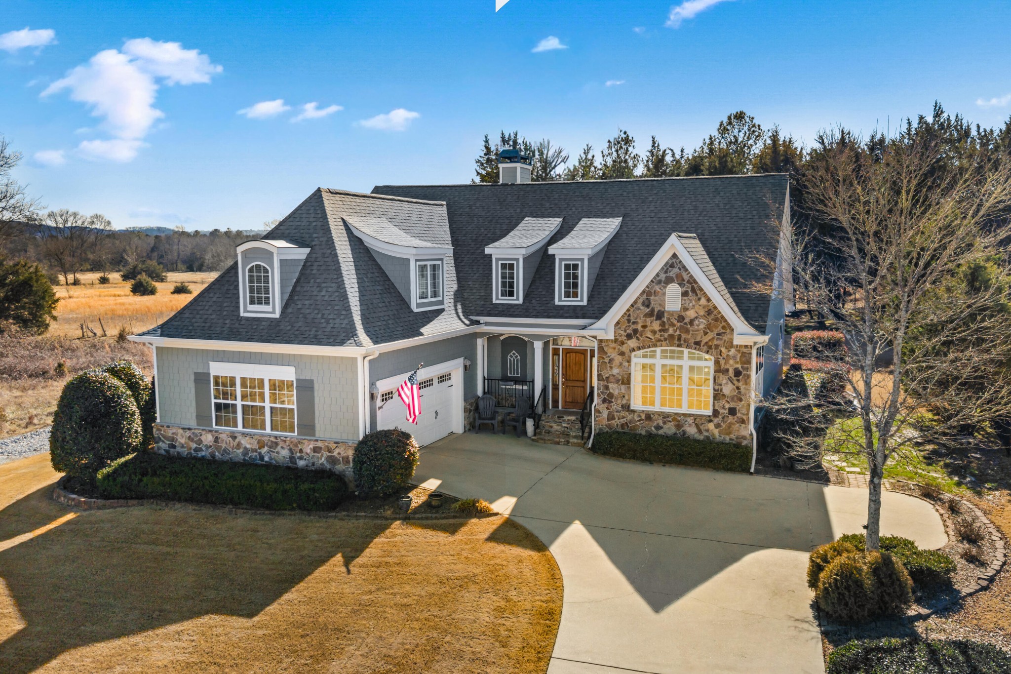 335 Lakeshore Cove Drive