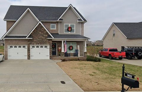 5025 Lady Thatcher Dr Murfreesboro TN 37129