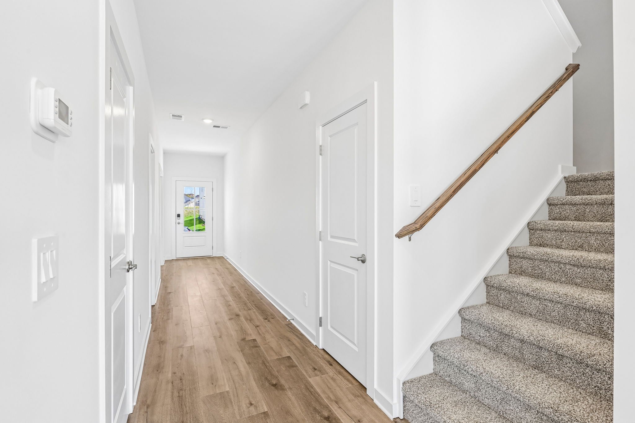 279 Astoria Dr
