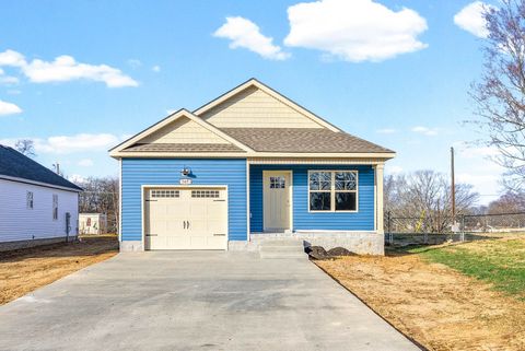 242 Arkansas Ave Oak Grove KY 42262