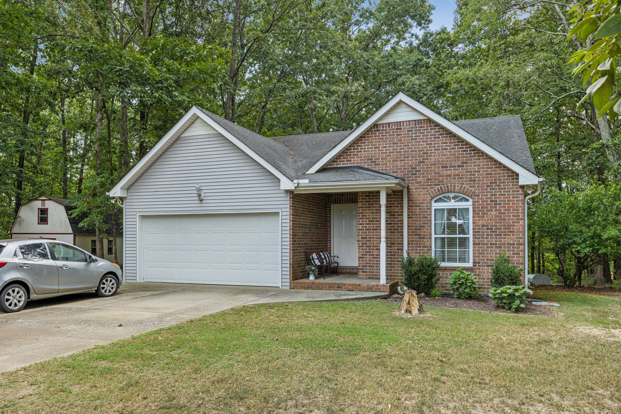 7511 Cox Pike