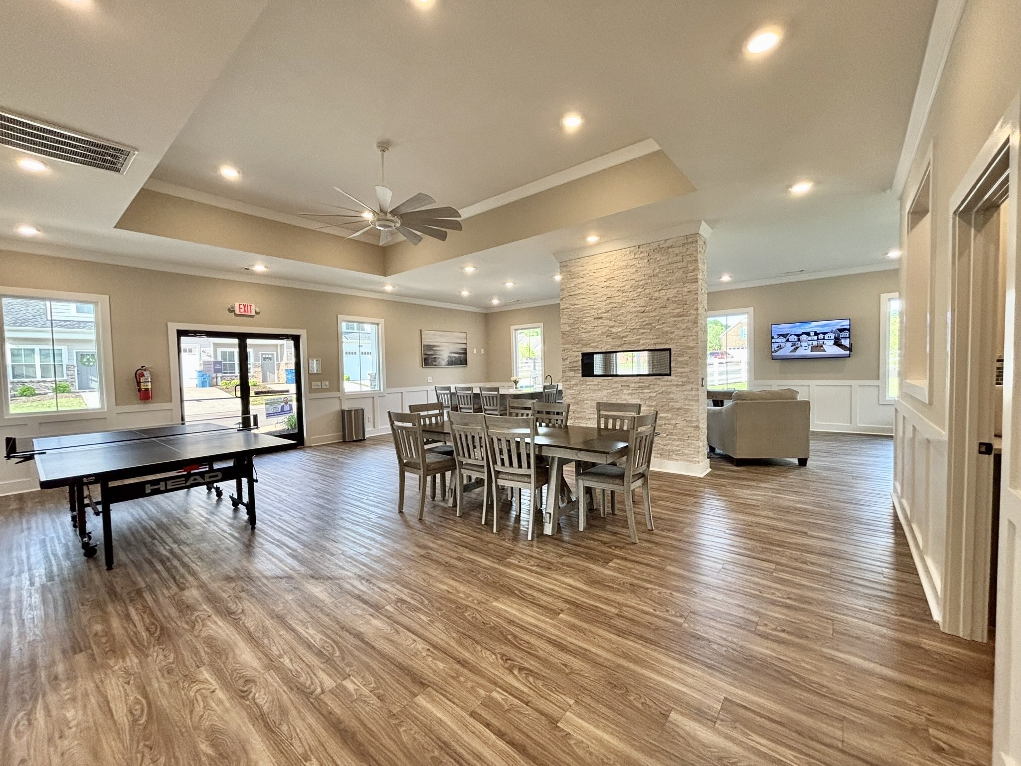 1910 Charadon Court