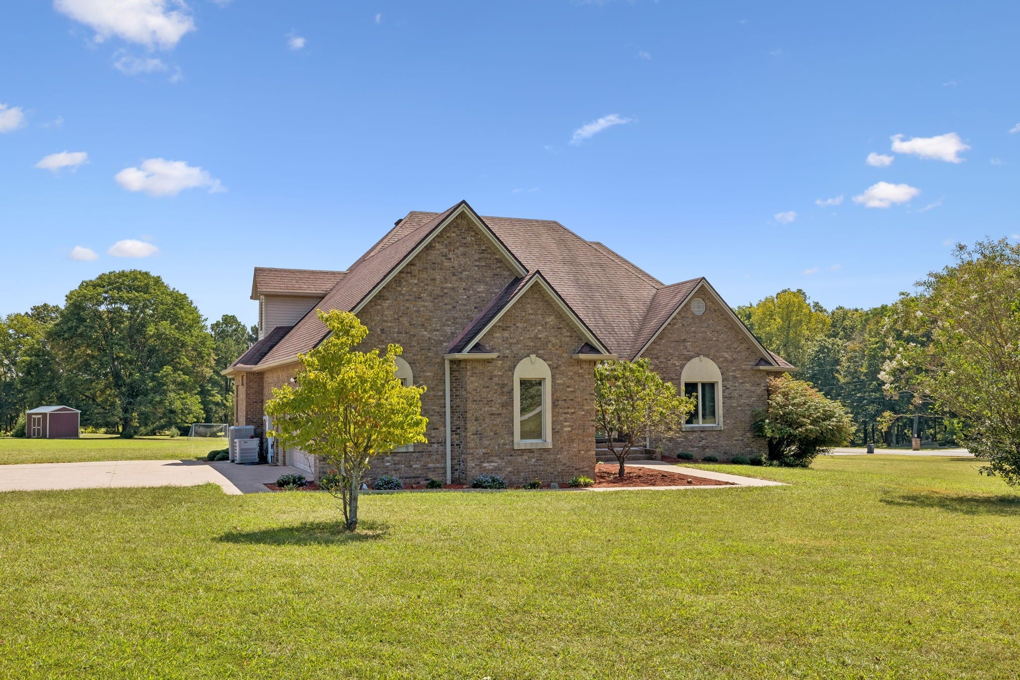 201 James Lyn Dr