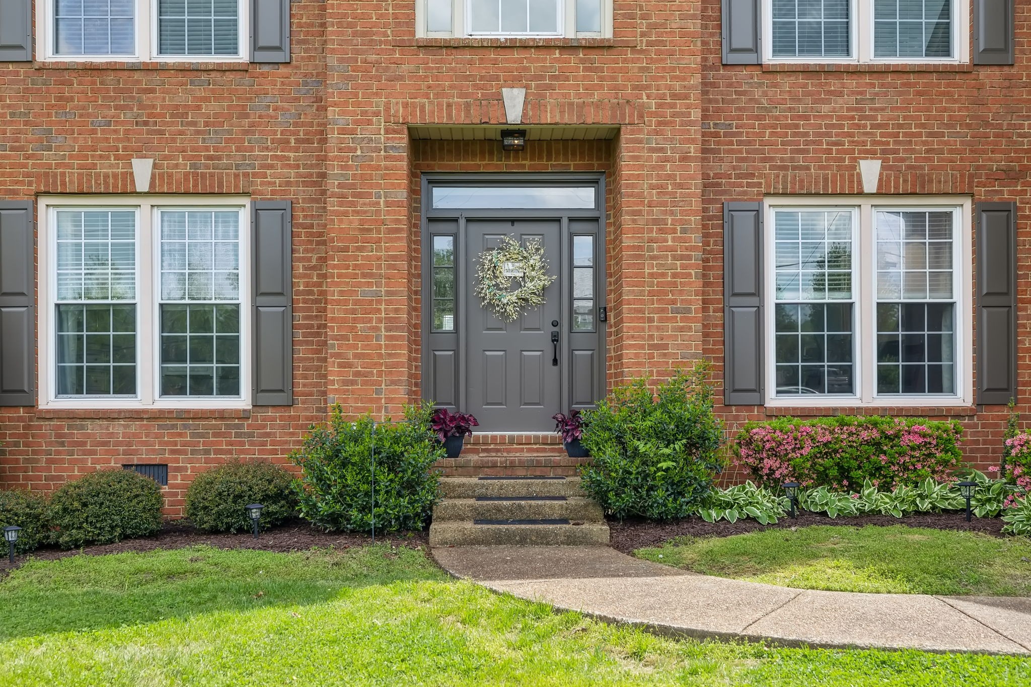 1608 W Wilson Blvd