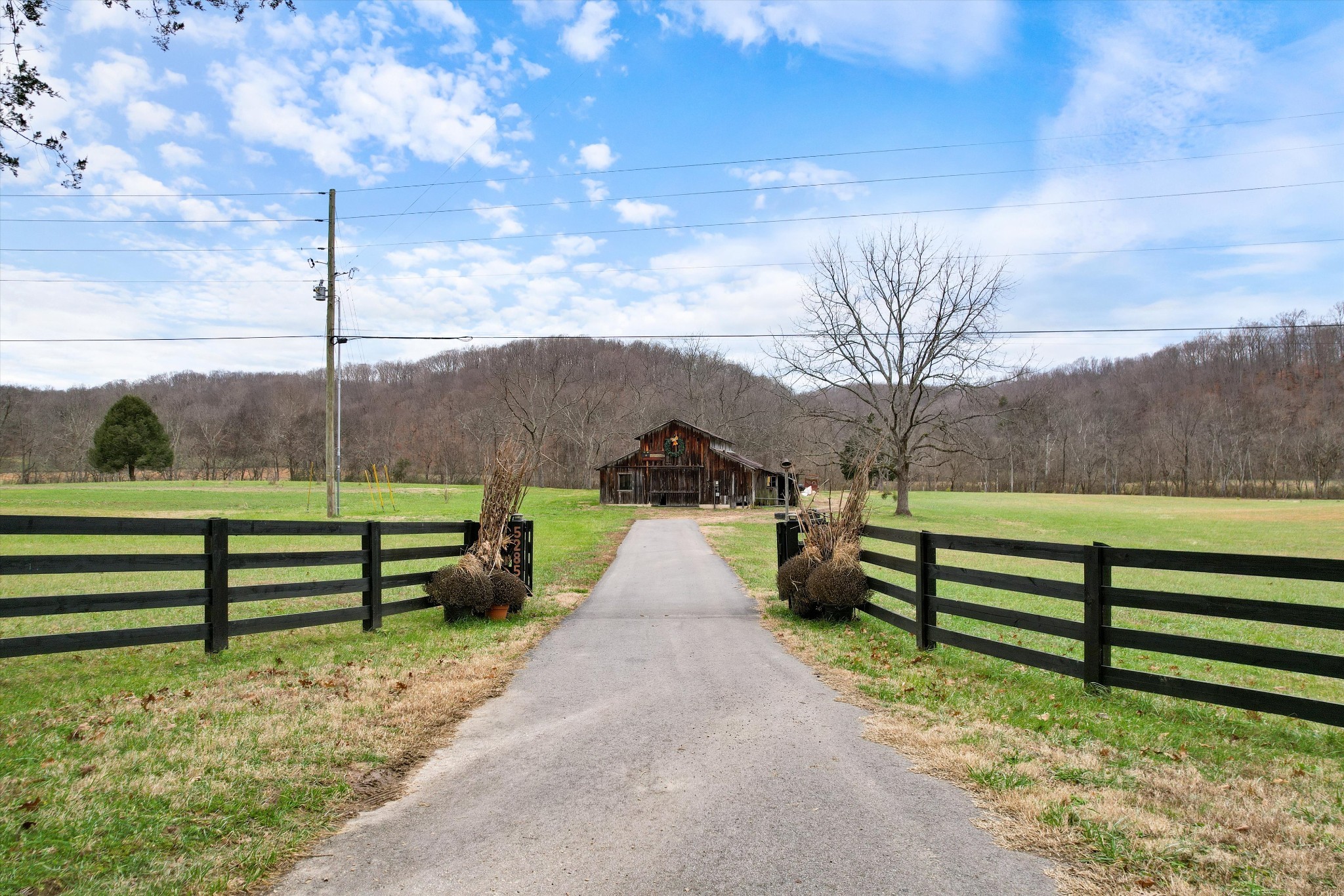 5285 Old Harding Road