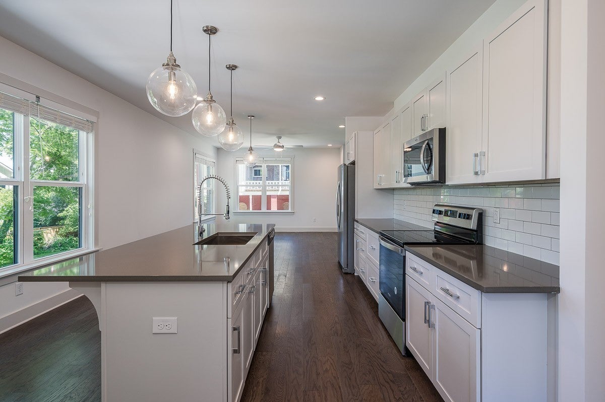 900 Meridian Street 9, Nashville TN 37207 3-bed home, photo 5 of 17