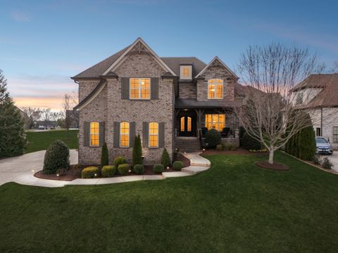 837 Plantation Way Gallatin TN 37066