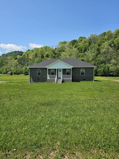 4070 Hartsville Road Lafayette TN 37083
