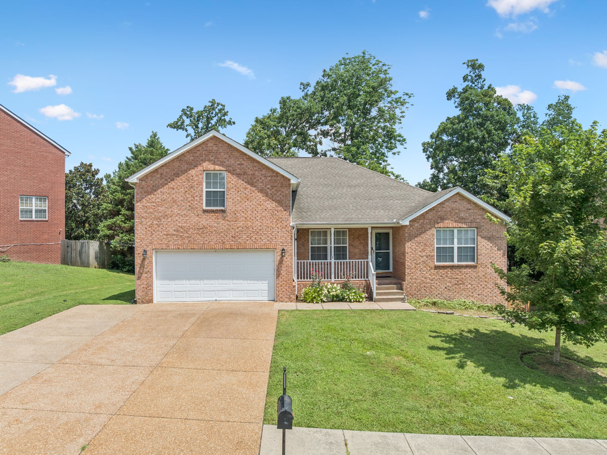 7023 Timber Oak Dr