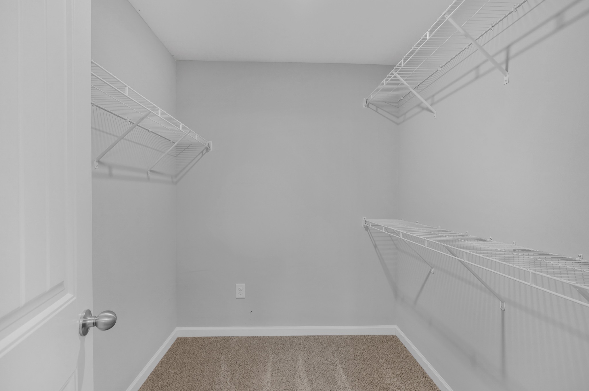 Spring Hill, Tennessee 37174, United States, 3 Bedrooms Bedrooms, ,2 BathroomsBathrooms,Residential,Pending,85752