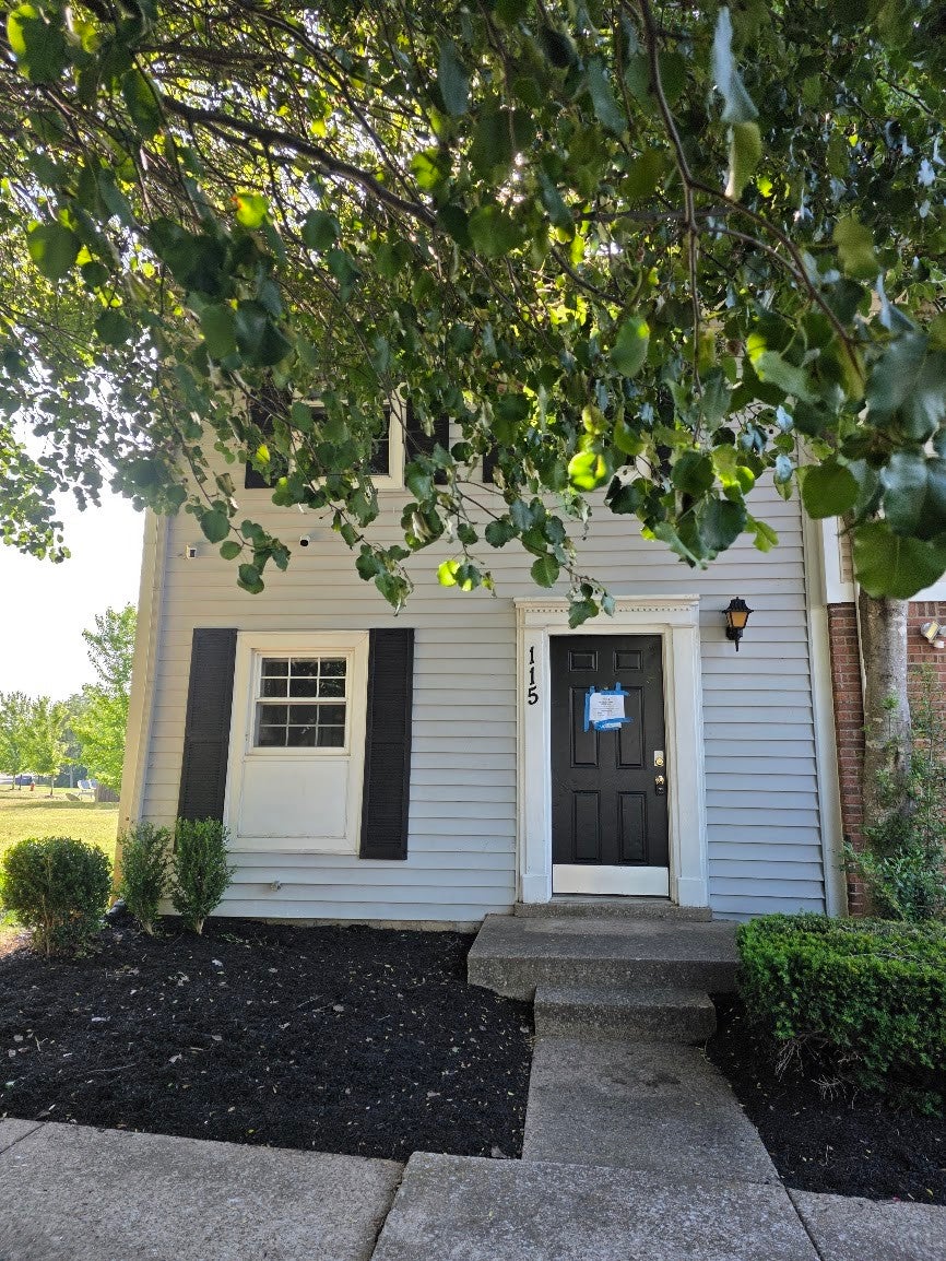 115 Greenland Ct