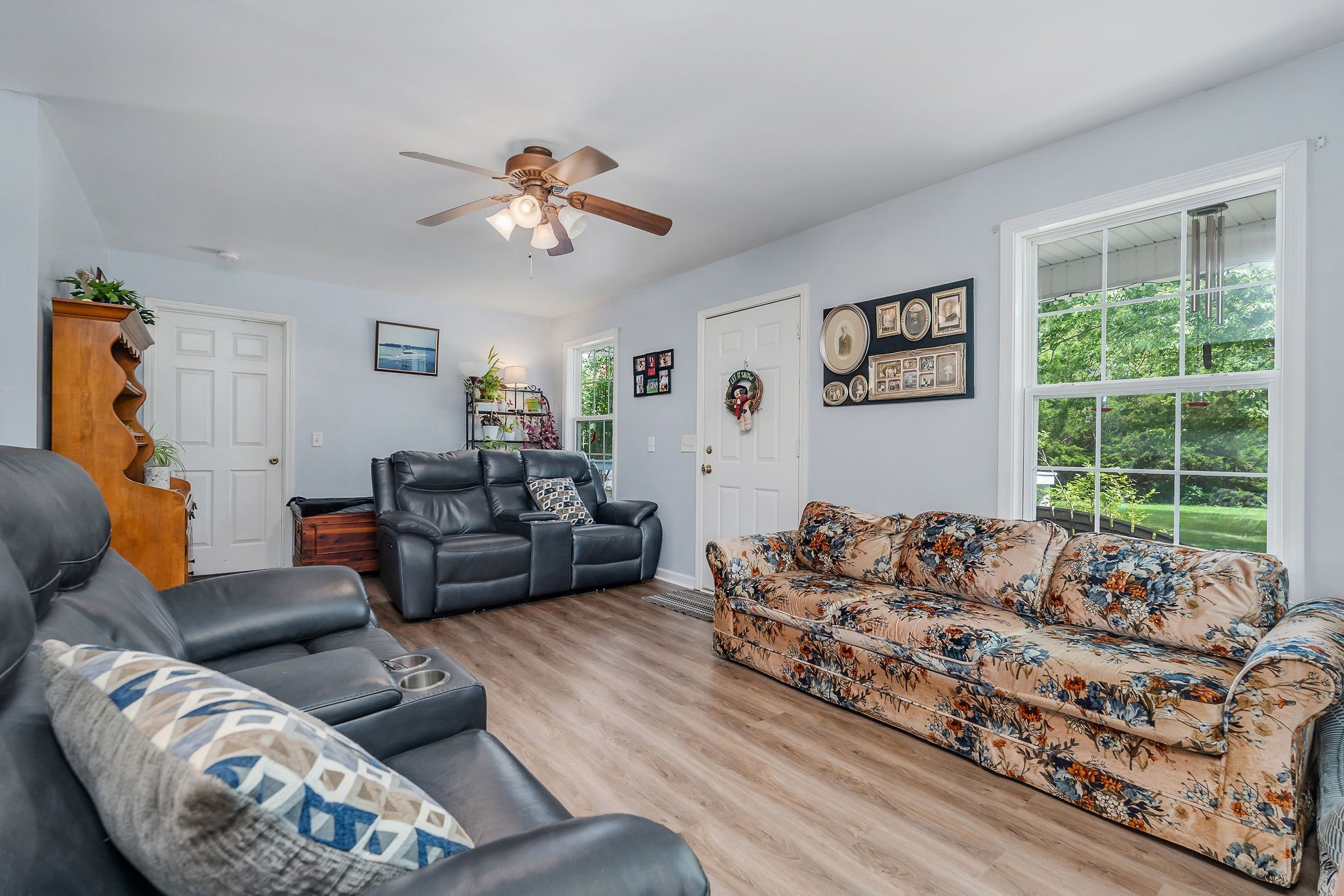 1565 Canada Flatt Rd