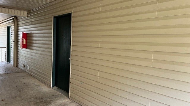 120 Wolfe St 28